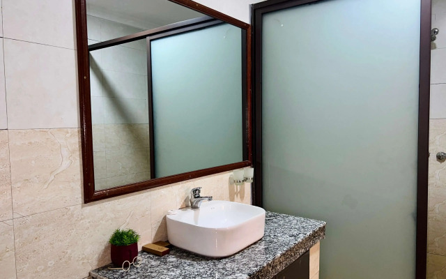 Nokras Silver Oak Embu