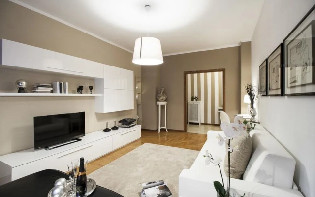 Olmo Apartment