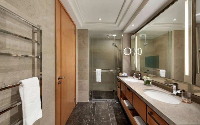Shangri-La The Shard, London