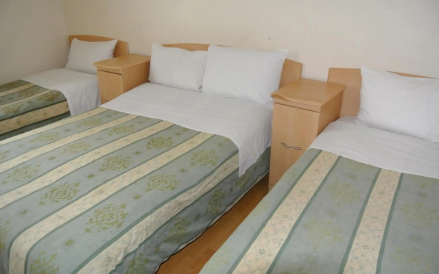 Belgrove Hotel