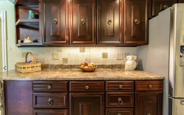 Seldom Scene Meadow Bed & Breakfast