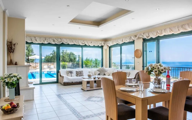 Villa Theaya
