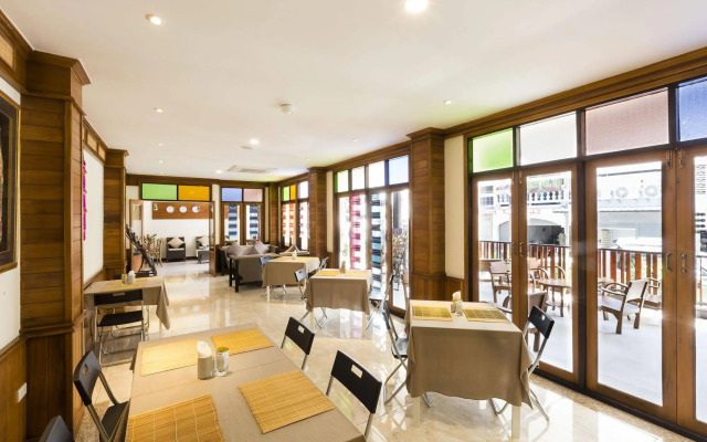 Lee Chiang Hotel