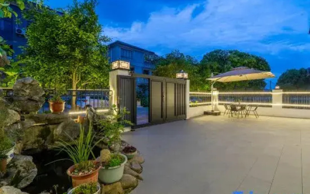 Qingyaxuan Homestay (Tonglu Kaiyuan Senbo Resort Paradise OMG Heartbeat Park)