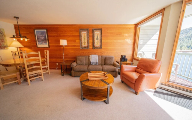 Lakeside 1495 by SummitCove Vacation Lodging