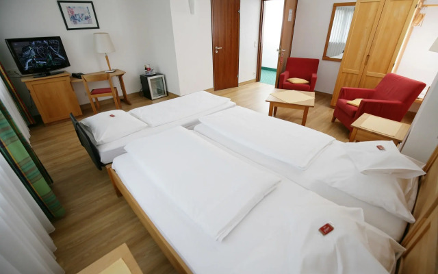 Badhotel Restaurant Stauferland