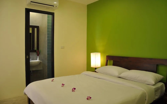 Udee Bangkok