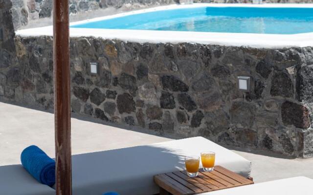 White Dream Suites