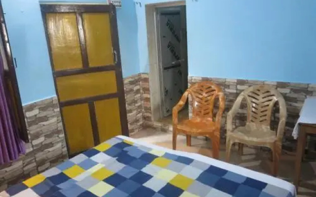 Tree Baba Hostel