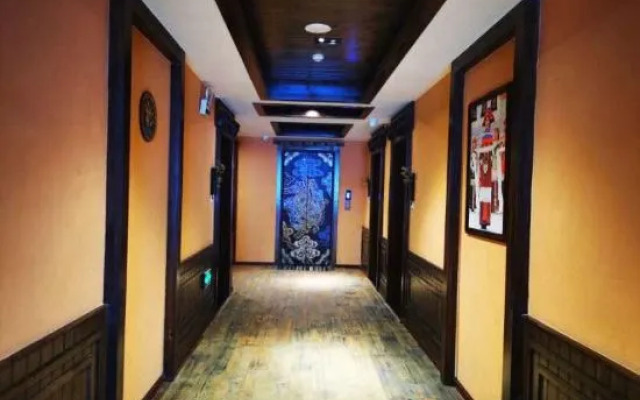 Dongnvqing Culture Theme Hotel