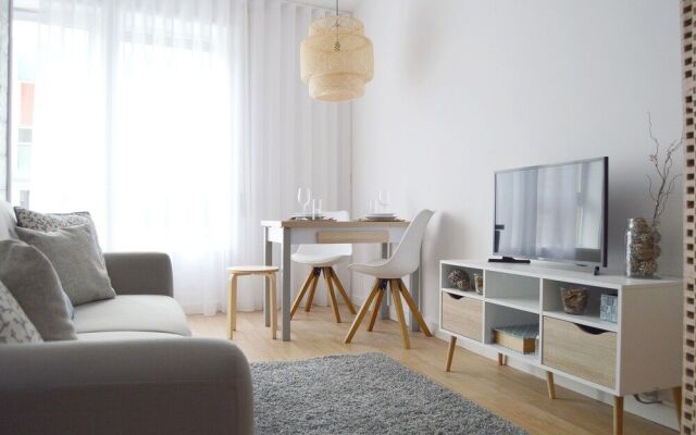 Heart 925 Apartment