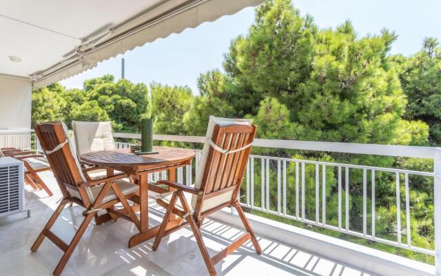 Athens Riviera -HiEnd flat at top Kavouri beach location