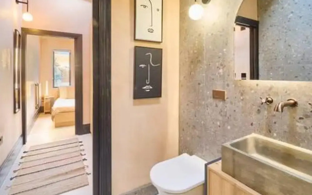 Host Stay Faversham Studio