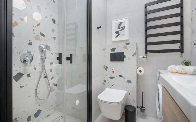 Wola Studio Kasprzaka by Renters