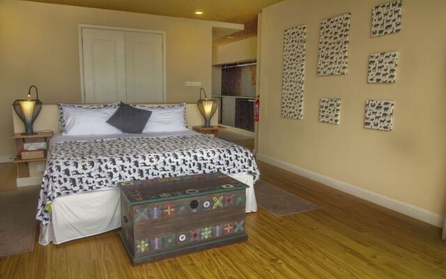 White Monkey Villa - Private Pool & Jacuzzi