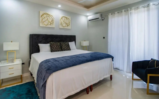 Dream 36 Montego Bay