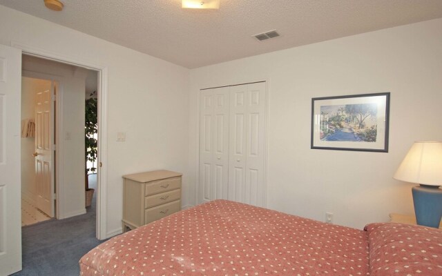 Greater Groves-4 Bedrooms home w/pool-5204GG