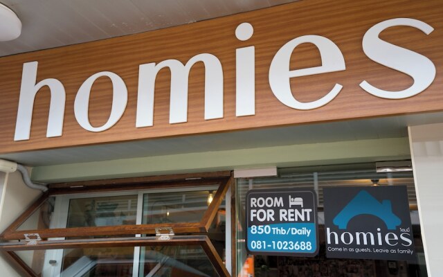 Homies Ratchada Hotel