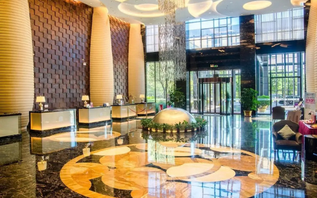 Ramada Plaza Huizhou East