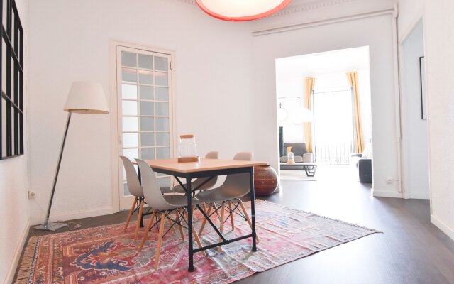 NEW REINA CRISTINA  in Barcelona