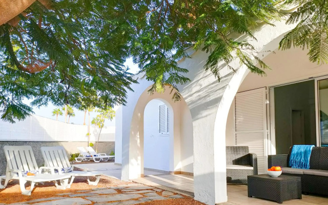 Pretty Terrace Holiday House in Maspalomas
