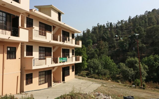 OYO 14192 Home Cozy 1BHK Cottage Sattal Road