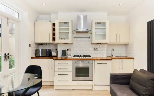 The Bermondsey Place - Cosy 2bdr Flat