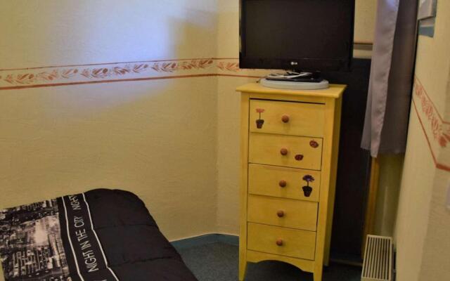 Appartement Risoul, 1 pièce, 4 personnes - FR-1-330-86