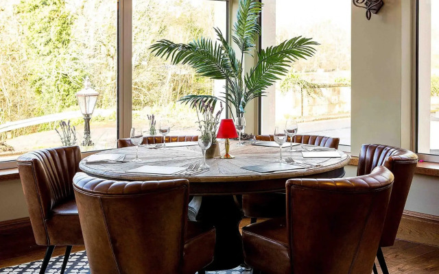 The Busby Hotel
