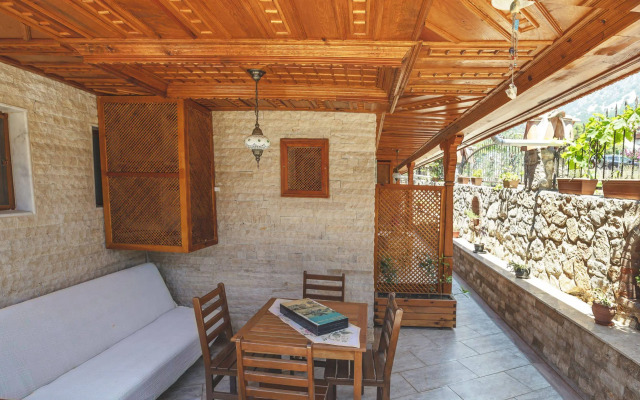 Akyaka Gumus Konak
