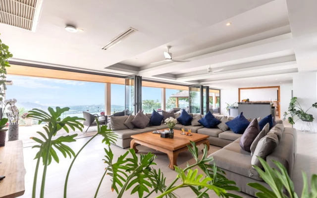 Villa Firefly