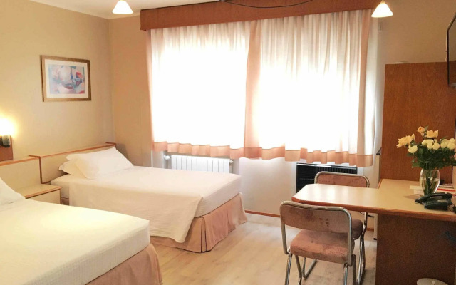 Cosmos Hotel
