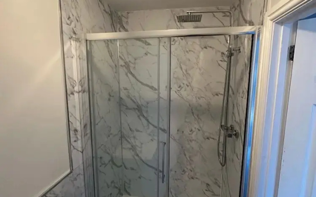 Storey Apartment - Downstairs 2bed Flat