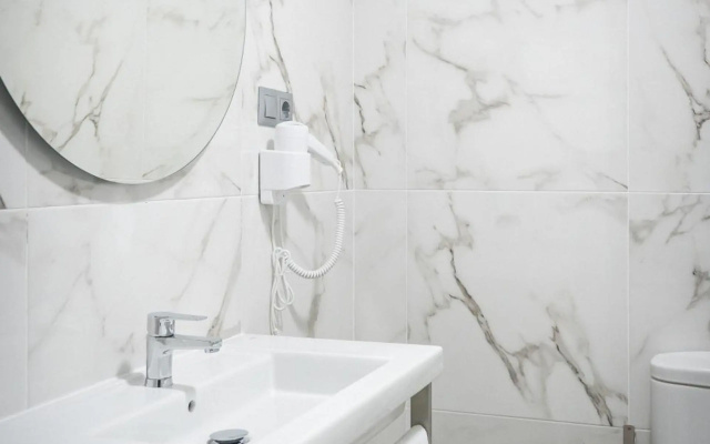 Buendia Suites