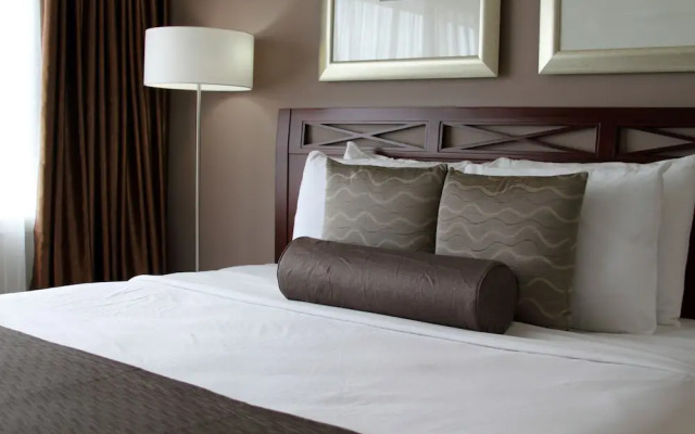 Red Lion Inn and Suites