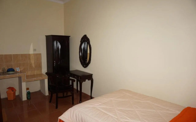 QQ Guesthouse
