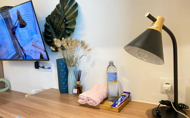 Skystory.inn warm and cozy studio @Skyhouse BSD