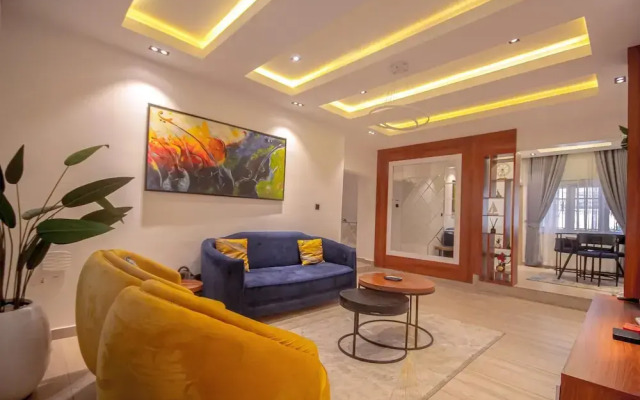 BnJ Benin City Oasis - Spacious 3BR Apartment