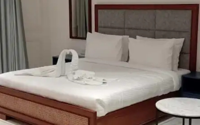 Sita Royal Lakside Chalet