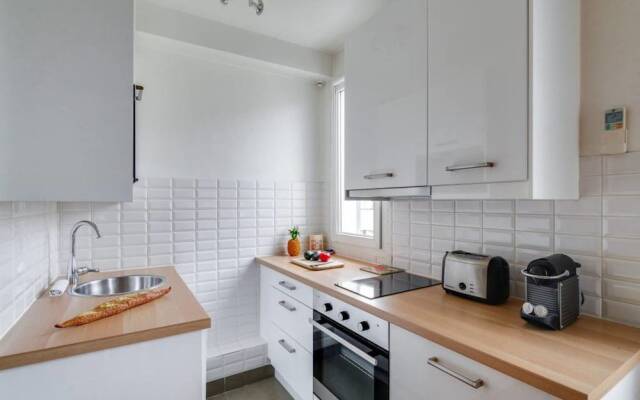 Beautiful Renovated Flat Near Eiffel Tower