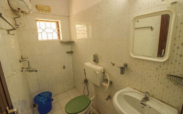 Oyo 9893 Green View 2bhk