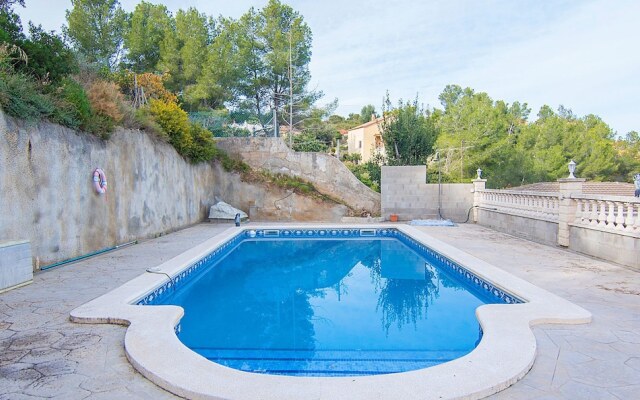 House Los Rosales 7 Km From the Beach (R83)