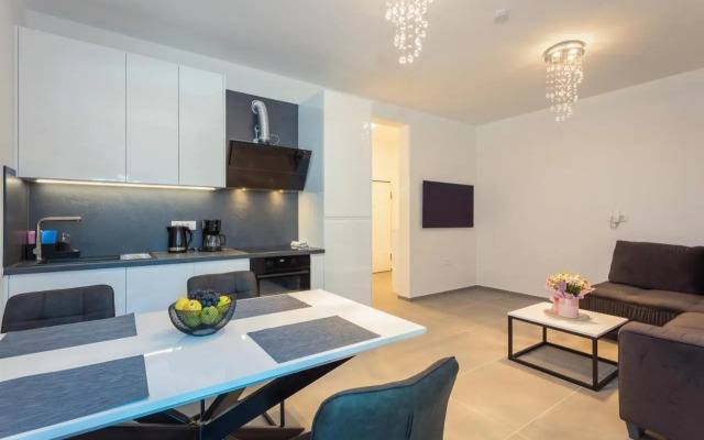 PS Apartments