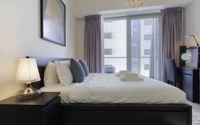 Charming & Spacious Apt in Dubai Marina - Fits 5