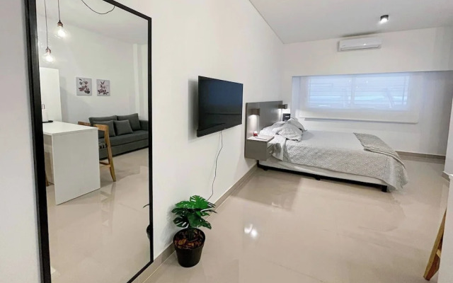 Studio With Pool In San Telmo