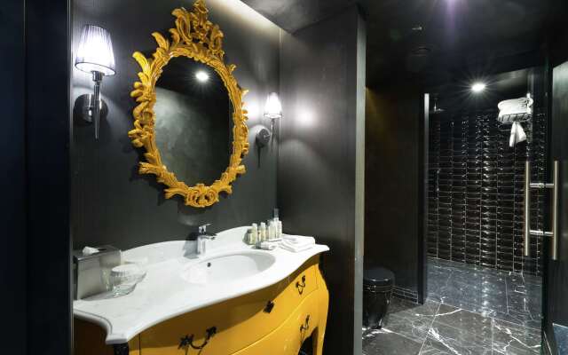 DoubleTree by Hilton Hotel Izmir Airport