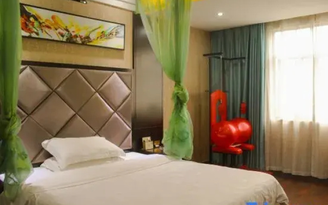 Kunlong Hotel