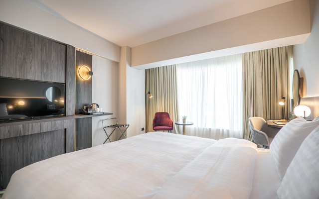 Ramada by Wyndham Bucharest Otopeni Airport - Image 7