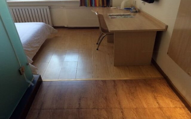 7Days Inn Yulin Yuanyang Lake