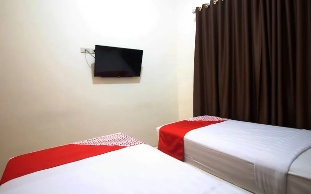 OYO 765 Wisma Andalas Asri Syariah